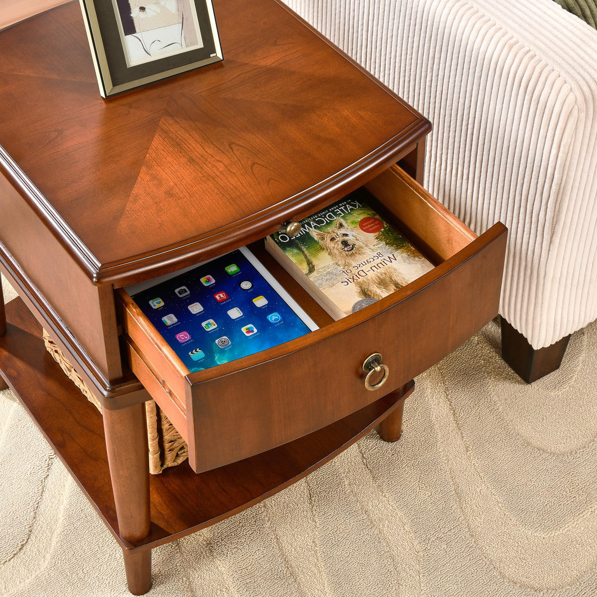 Wood End Table with Drawer H872916